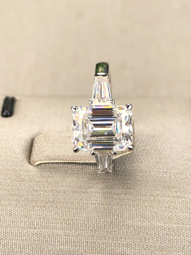 The Trinity - Emerald Cut Triple Moissanite Ring with 2 to 5 carats in 18K White, Yellow or Rose Gold